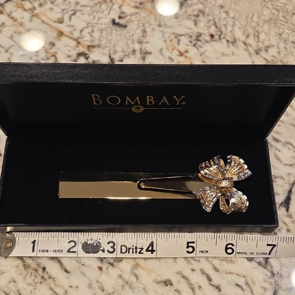 Bombay Book Mark Gold and Silver Bow